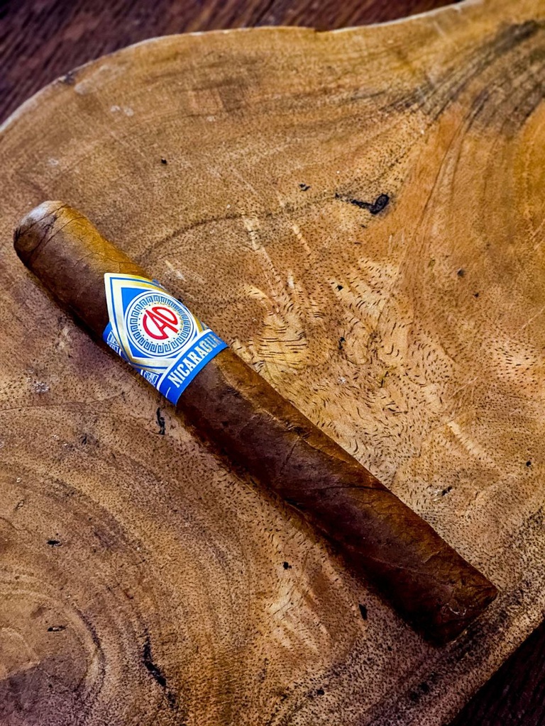 CAO Nicaragua Granada Toro (6 x50)