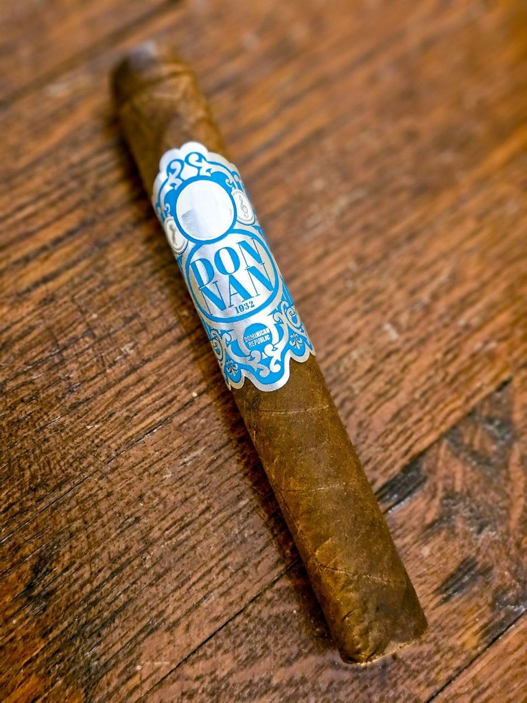 Don NAN Connecticut Toro (6.0"x52)