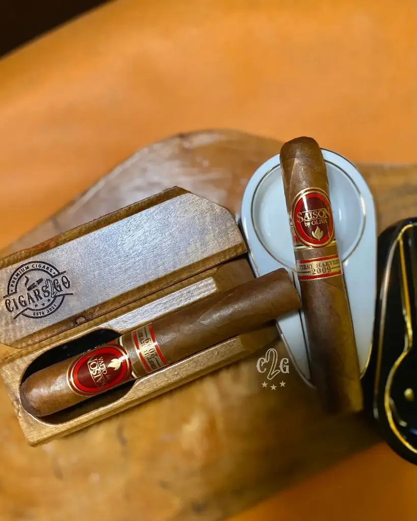 Oliva Saison Robusto (5” x 50)