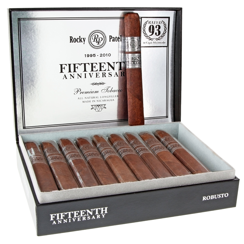 Rocky Patel 15th Anniversary Robusto (5.0"x50)