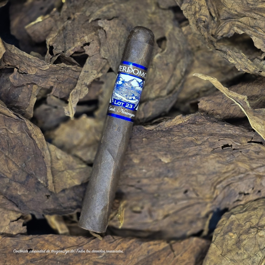 [PER024] Perdomo Lot 23 Maduro (6” x 54)