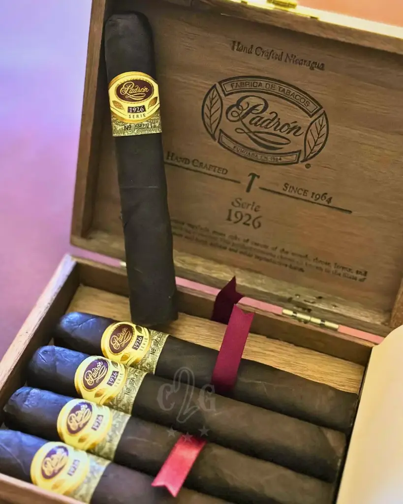 Padron 1926 Serie No. 9 Maduro