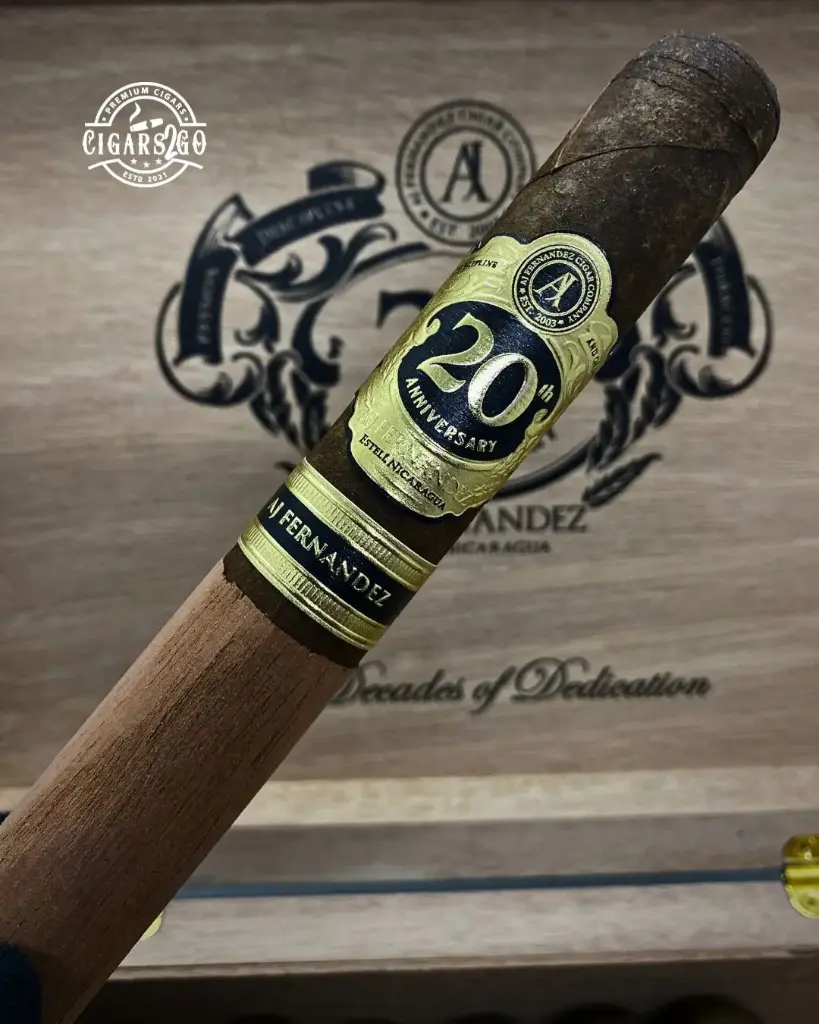AJ Fernandez 20th Aniversary Toro (6.0"x56)
