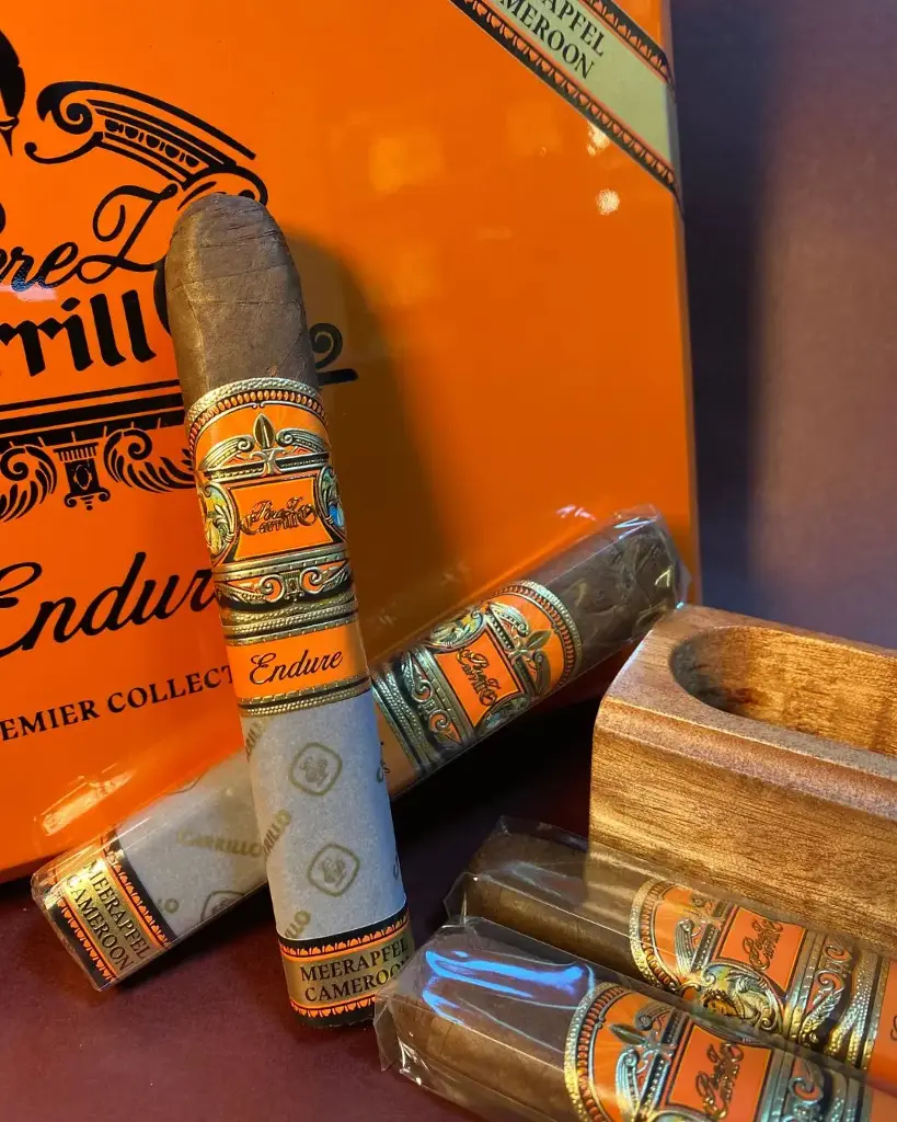E.P. Carrillo Endure Robusto