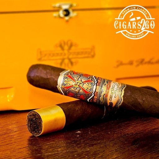 [AFU023] A Fuente FFOX Oro Oscuro Double Robusto