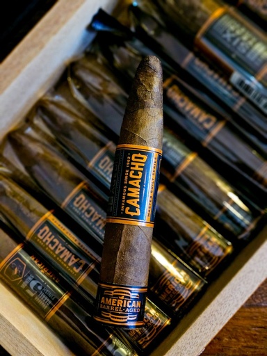 [CAM006] Camacho American Barrel Aged Torpedo Corto
