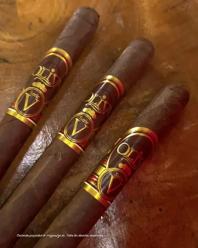 [OLI019] Oliva Serie V Lancero (Lancero/Panatela) (7.0"x38)