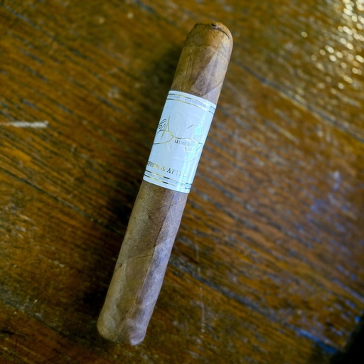 [EDI002] Before & After by Eladio Diaz Robusto (5.0x50)